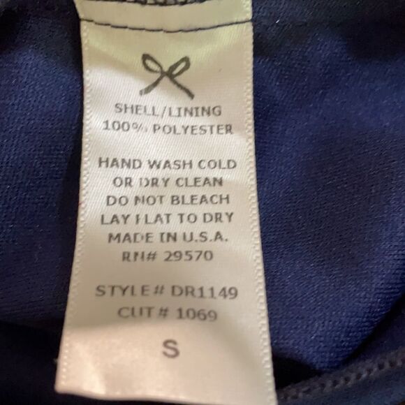 EVERLY three-quarter length sleeve shift dress. - Picture 5 of 5